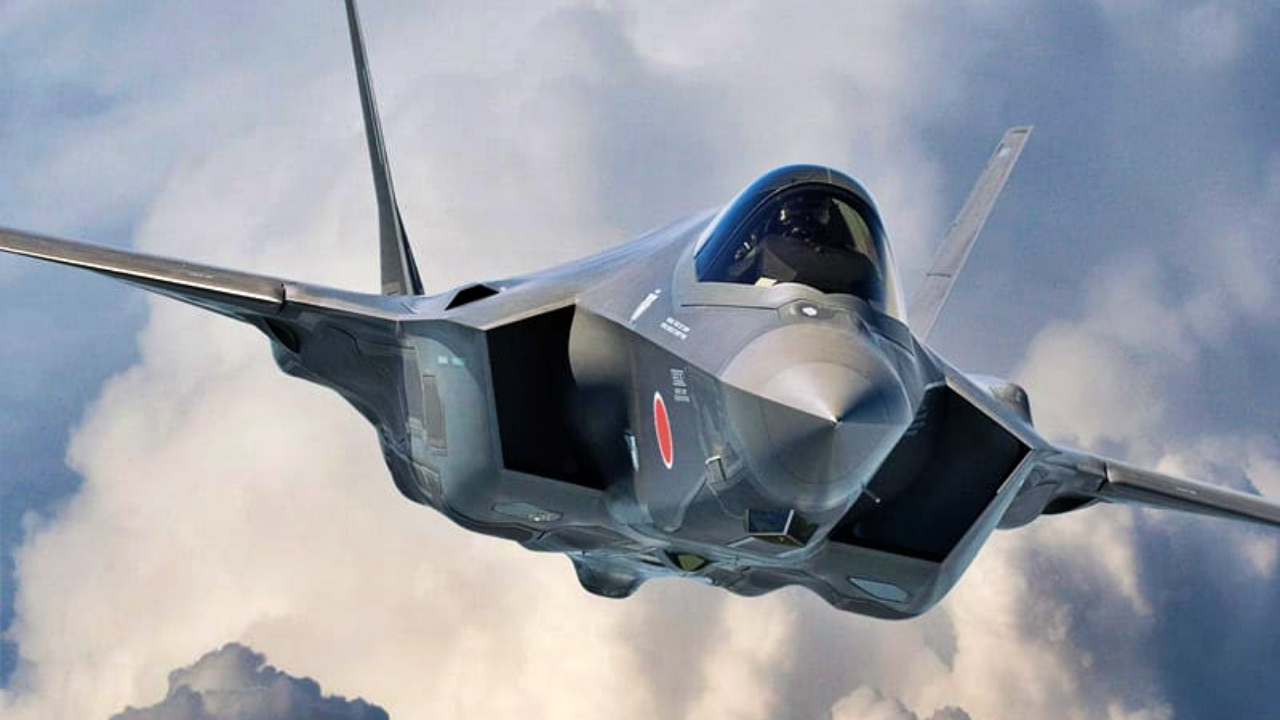 Bir F-35 daha kendi kendine düştü: Japon avcı uçağı radardan kayboldu!