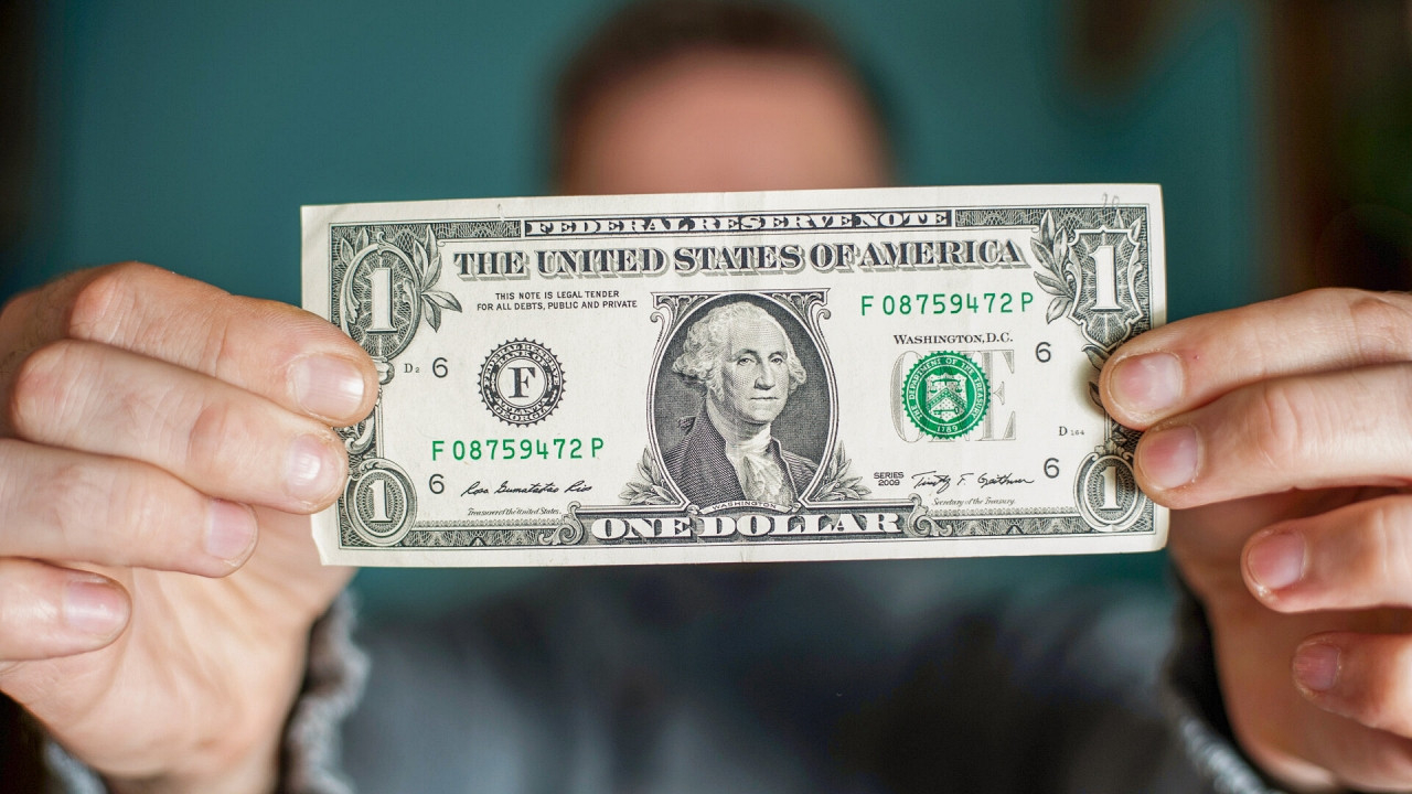 Enflasyon rakamları sonrası dolar 13,50 seviyesini aştı!