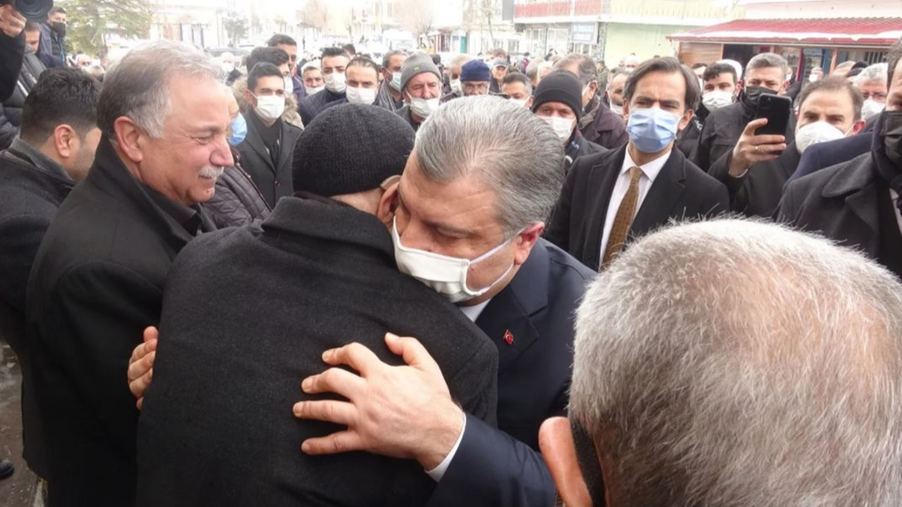 Bakan Koca'nın babaannesi Fatma Koca son yolculuğuna uğurlandı