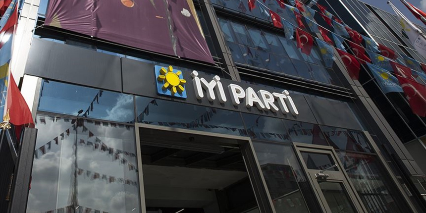 İYİ Parti'de CHP tepkisi büyüyor: Dışlanıyoruz, randevu dahi alamıyoruz