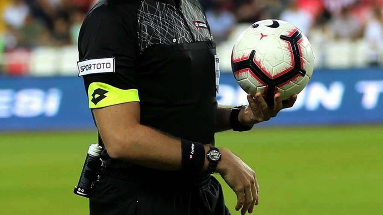 Süper Lig'de 24. hafta maçlarını yönetecek hakemler açıklandı