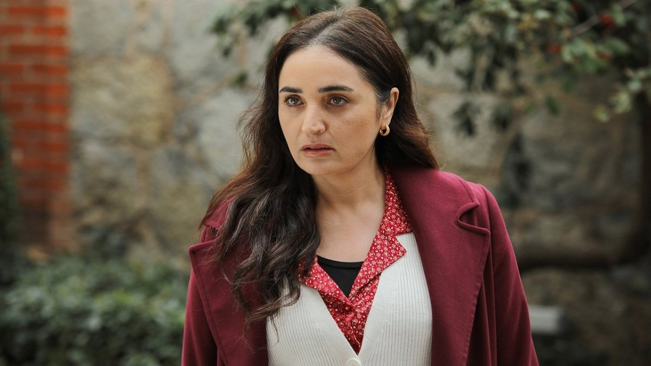 Fadik Sevin Atasoy'dan bir oyuncudan duymayı hiç beklemeyeceğiniz itiraf