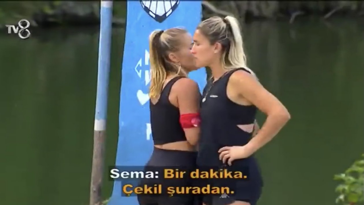 Survivor 2022'de Sema ve Nagihan Birlikte Berna'ya Sardı! 'Seni Yolarım'