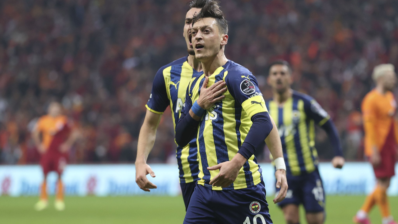 Mesut Özil'e astronomik transfer teklifi! Endonezya basınında sürpriz iddia...