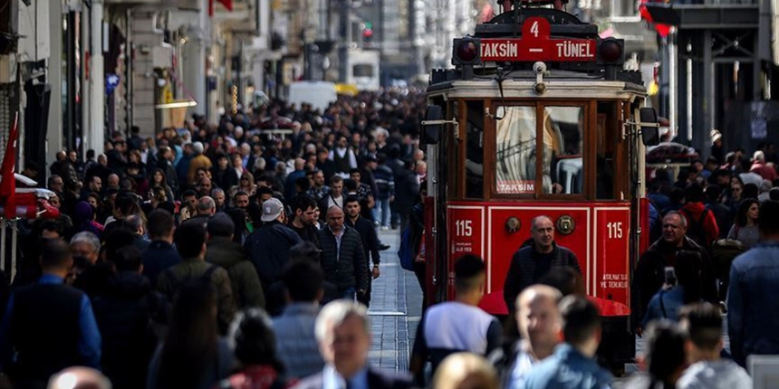 TÜİK açıkladı: Türkiye nüfusu 84 milyon 680 bin 273 kişiye ulaştı
