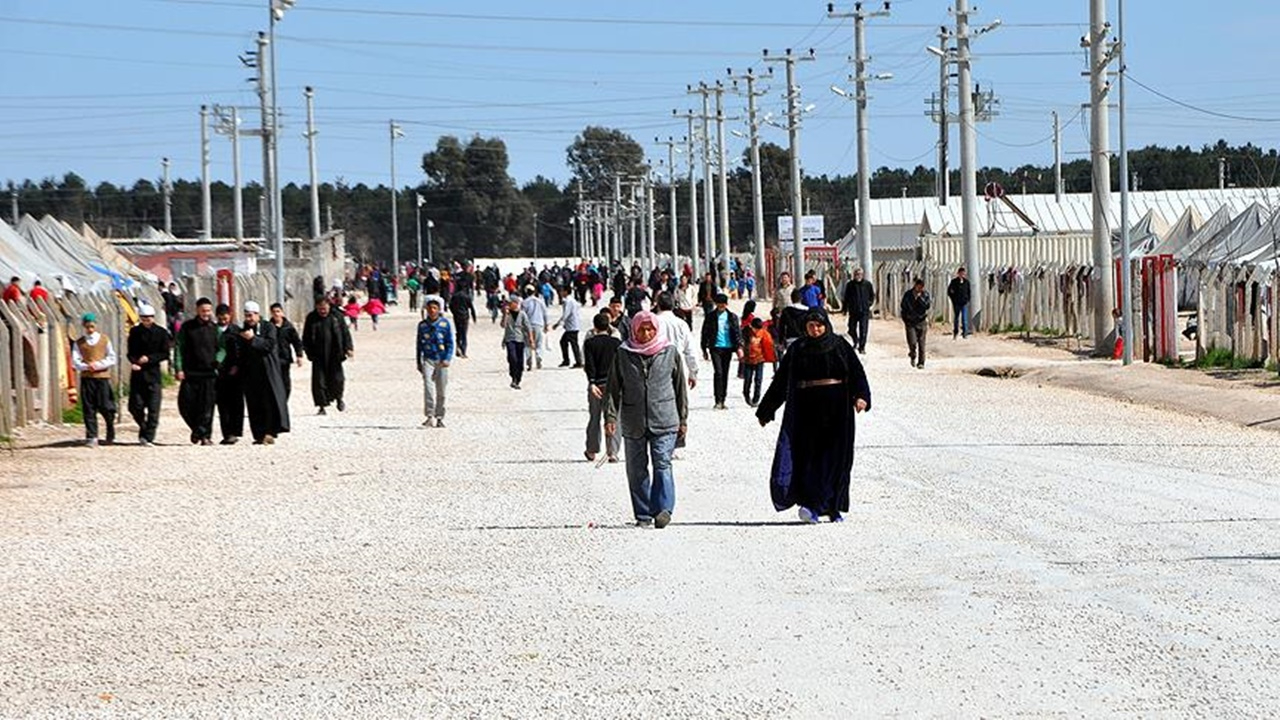 Sığınmacılara nefret söylemine yeni örnek: "Suriyeli polis istemiyoruz" dediler