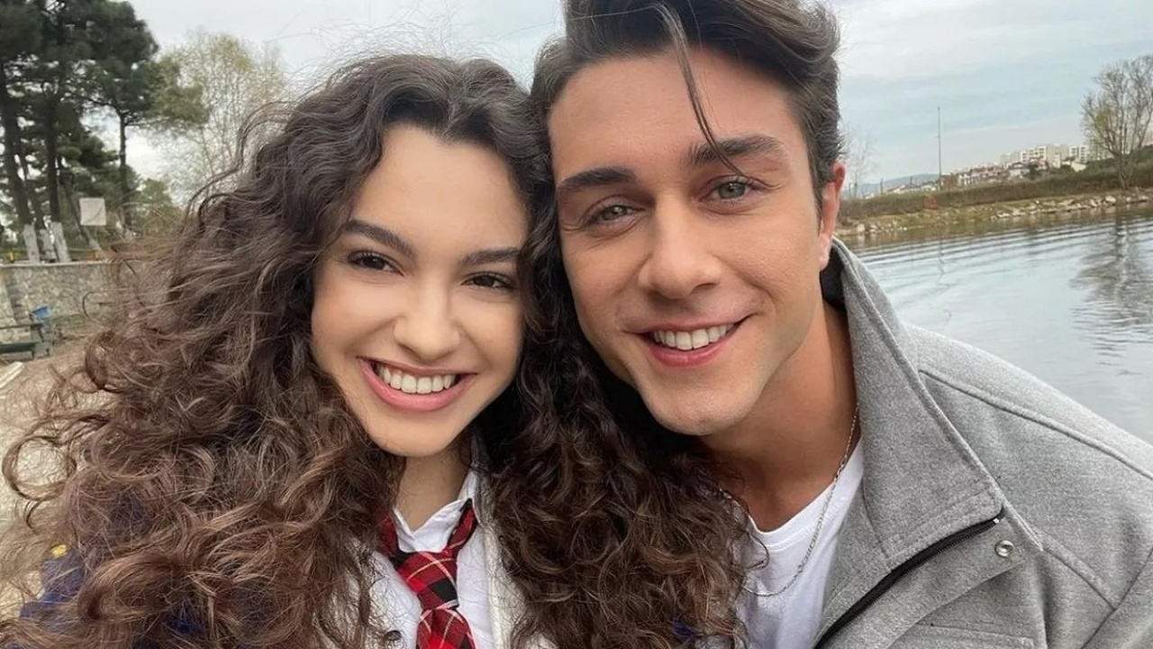 Kardeşlerim Dizisinin Asiye'si Su Burcu Yazgı Coşkun İmaj Değiştirdi