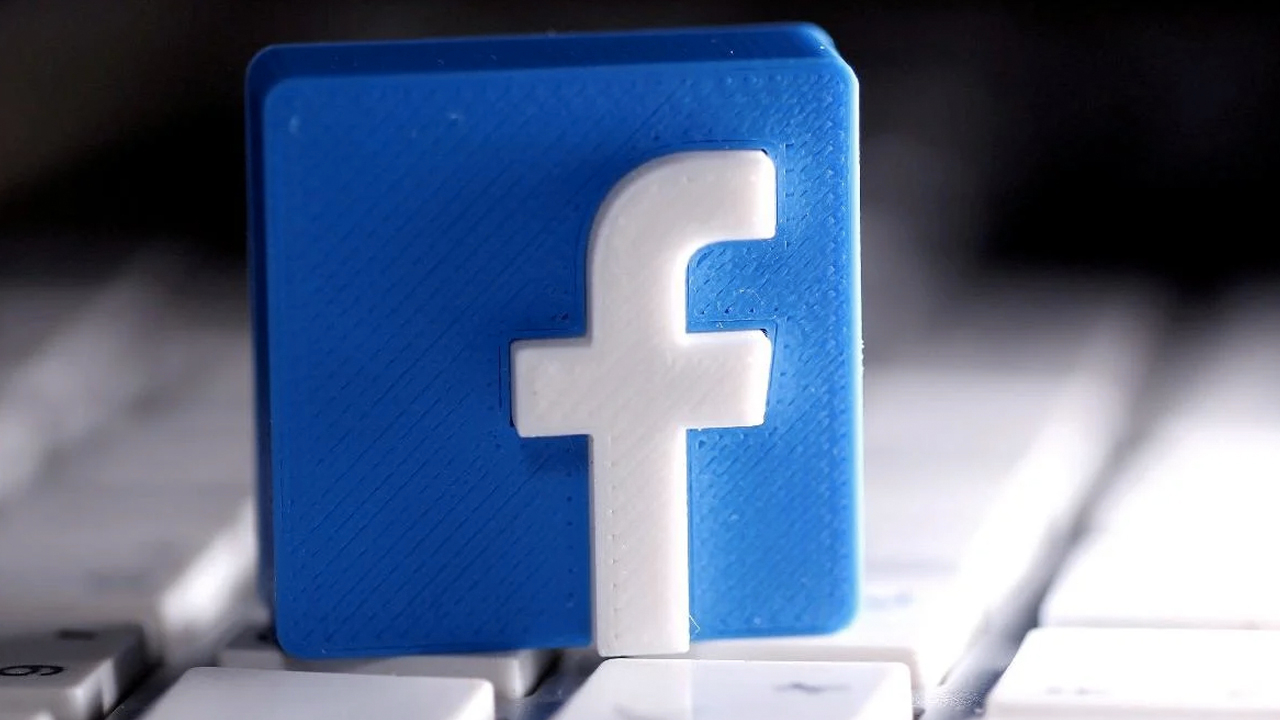 Facebook'un 18 yıllık tarihinde ilk kez oldu: Mark Zuckerberg TikTok'u suçladı