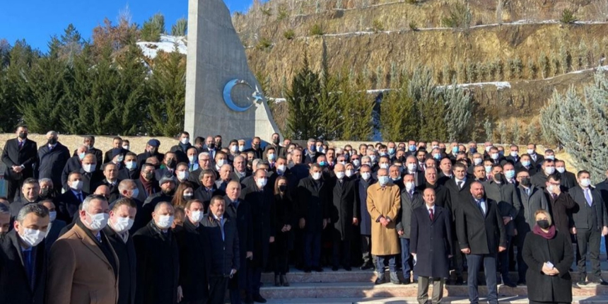 Bahçeli'den teşkilatlara talimat: Cumhur İttifakı'nın tezleri halka iyi anlatılmalı
