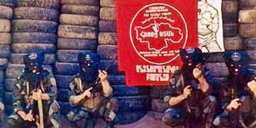 Rus bölgesinde Ermeni çeteler Azerbaycan askerlerine ateş açtı!