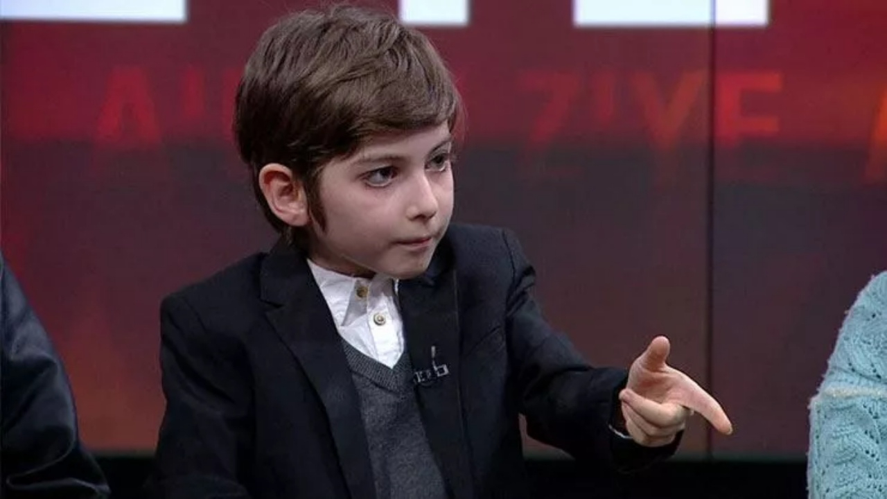 Postmodern Çocuk Filozof Atakan Geri Döndü!