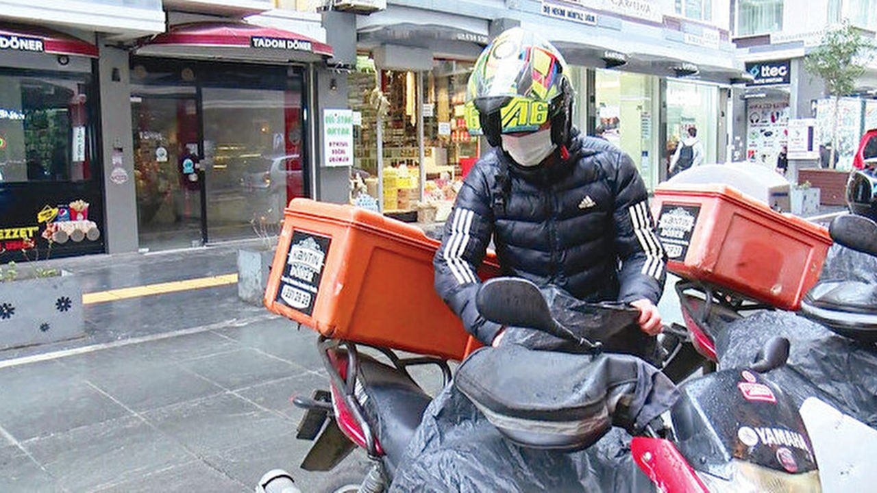 Esnaf kuryeye kadro geliyor: Şirketler artık 'Benim çalışanım değil' diyemeyecek
