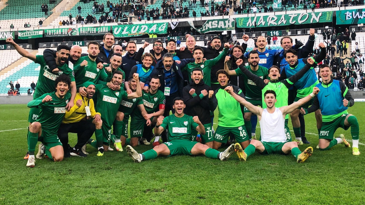 Bursaspor'dan alt sıralardan kurtulmak adına kritik 3 puan... Çanlar Altınordu için çalıyor...
