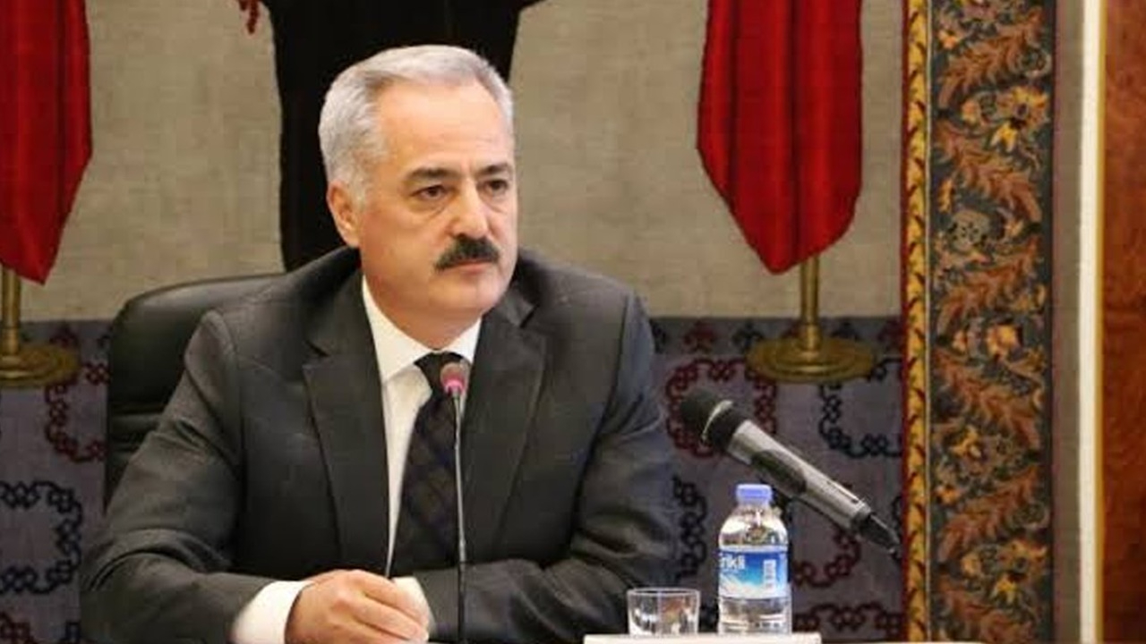 Isparta'da Vali Seymenoğlu'nun yerine geçici görevlendirme