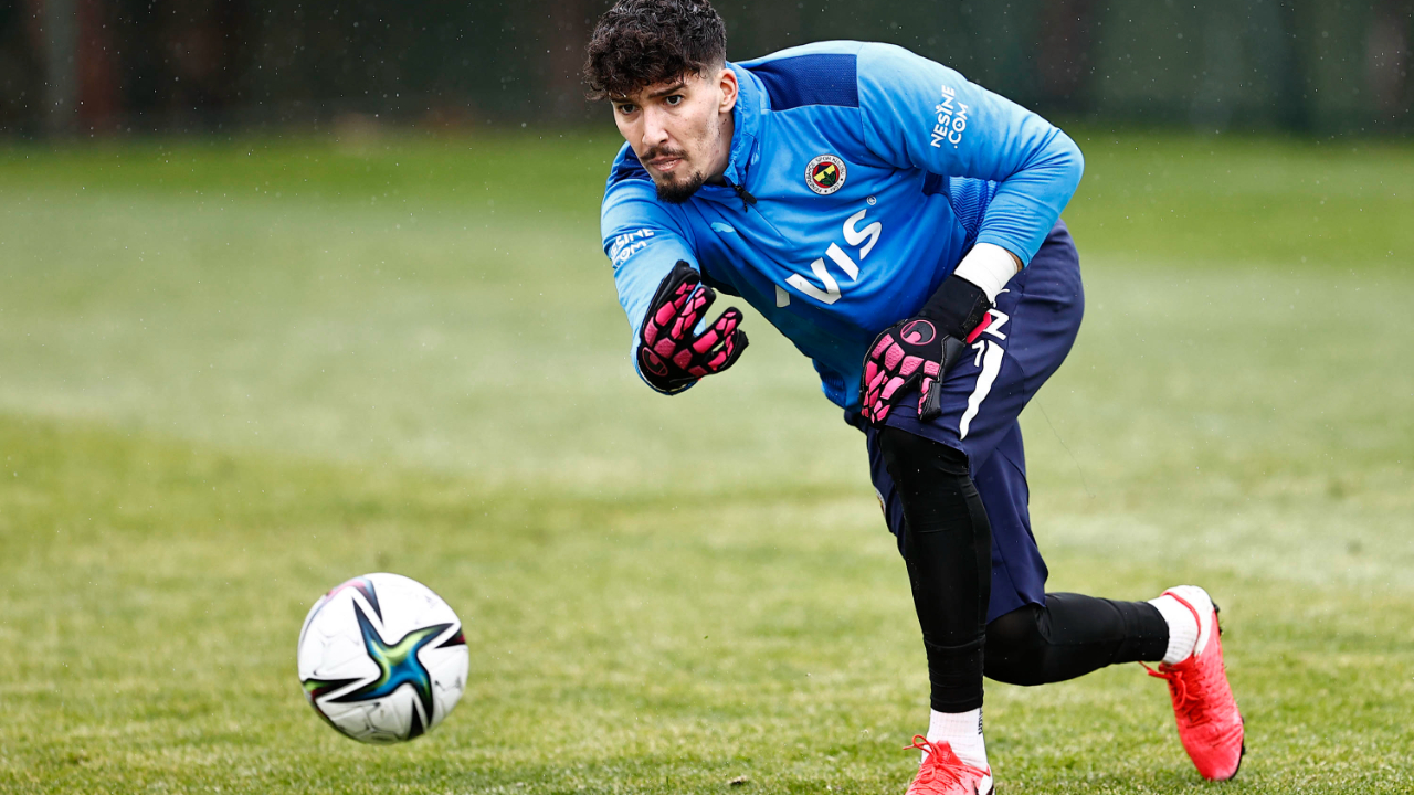 Altay Bayındır Kupa maçıyla geri dönüyor... Fenerbahçe-Kayserispor eşleşmesi...