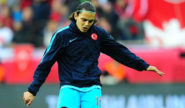 Genç yıldız Enes Ünal’a sürpriz talip
