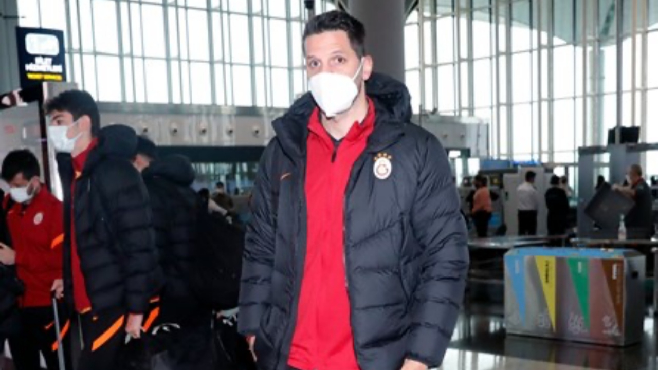 Galatasaray'da Hakan Balta'ya yeni görev... U19 takımının başına getirildi