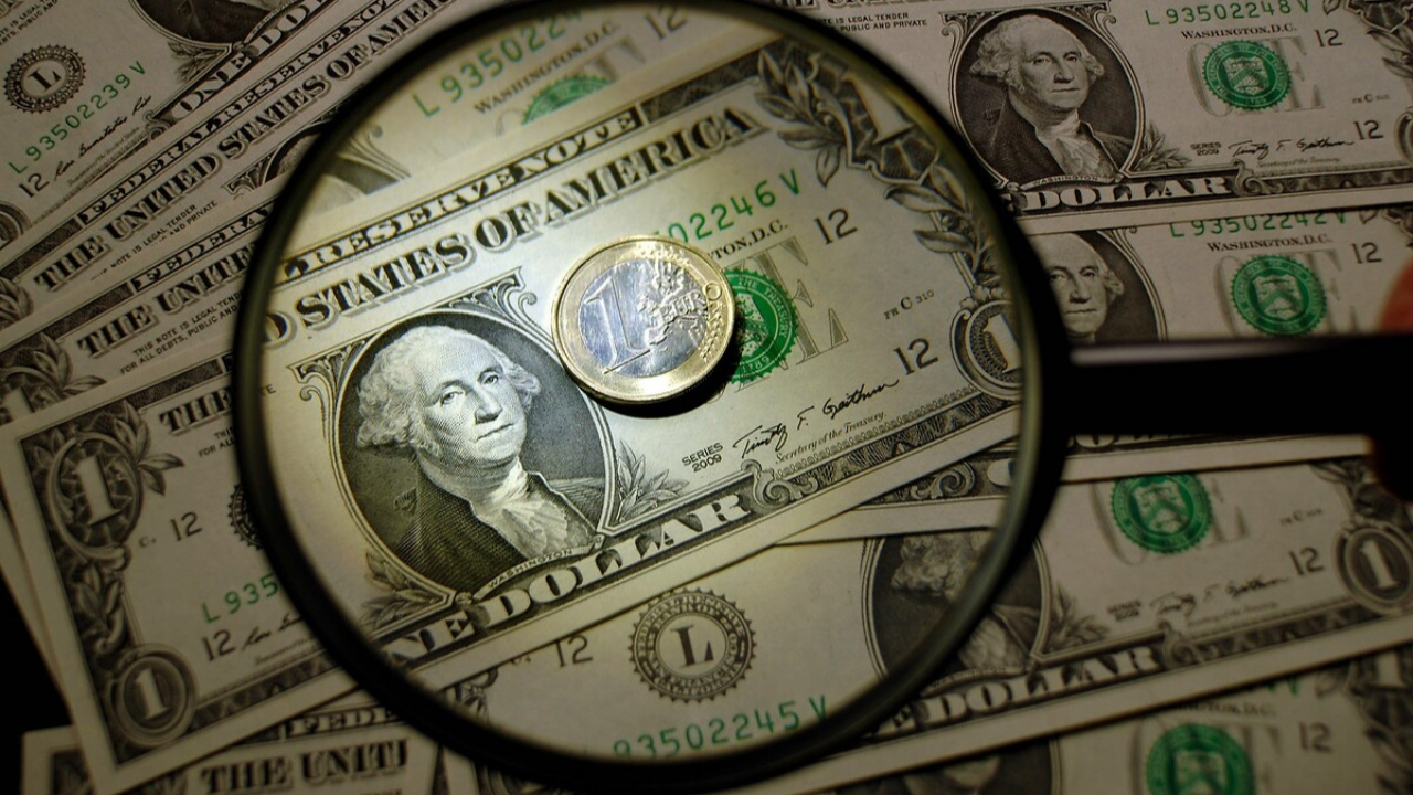 Güncel dolar kuru kritik seviyeyi aştı! İşte dolar ve euro alış satış rakamlar 9 Şubat Çarşamba...