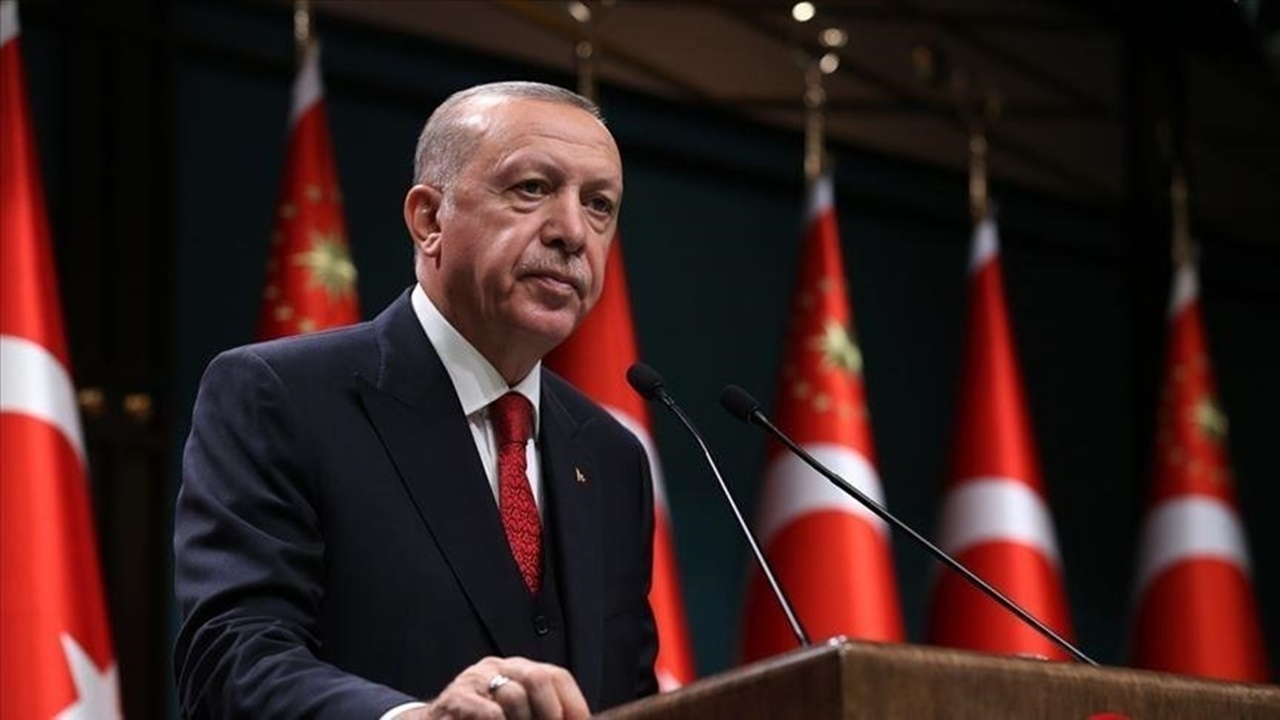 Engin Ardıç: Anayasa değiştirilsin "sonsuz" adaylık imkânı tanınsın!