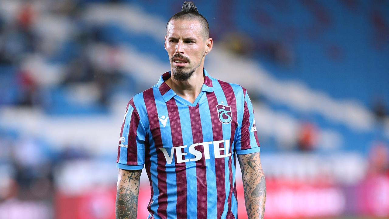 Trabzonspor'da Hamsik belirsizliği...