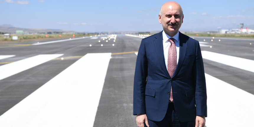 Bakan Karaismailoğlu: Salgın sonrası havayolu sektörü ivme kazandı