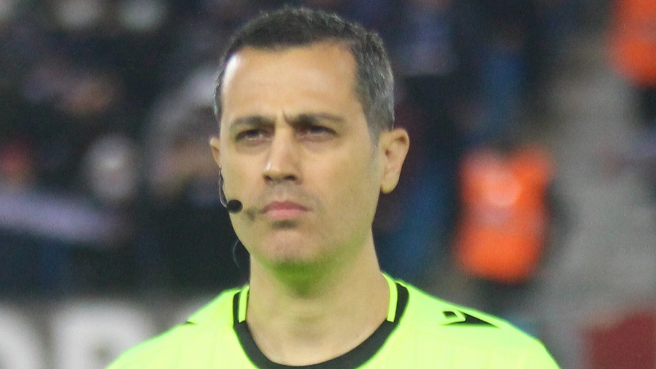 Galatasaray - Kayserispor maçının VAR'ı Alper Ulusoy