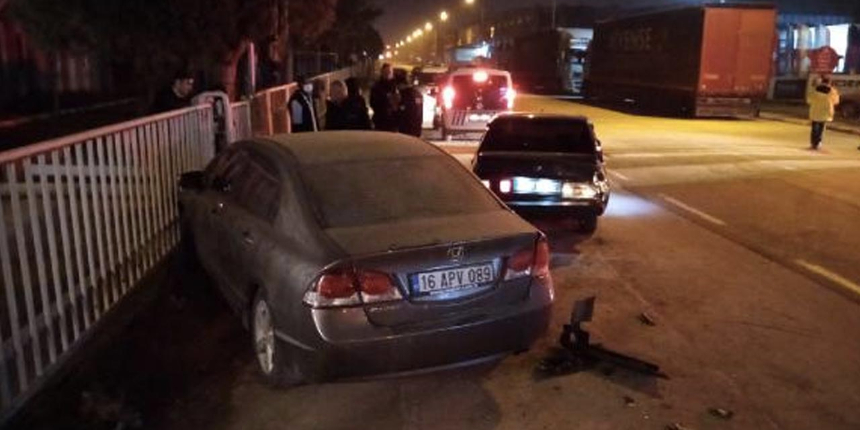 Polisin 'dur' ihtarına uymadı, 5 kilometrelik takip kazayla bitti