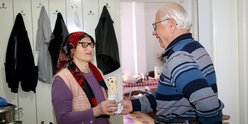 Aksaray Belediyesi'nden gülümseten 14 Şubat paylaşımı