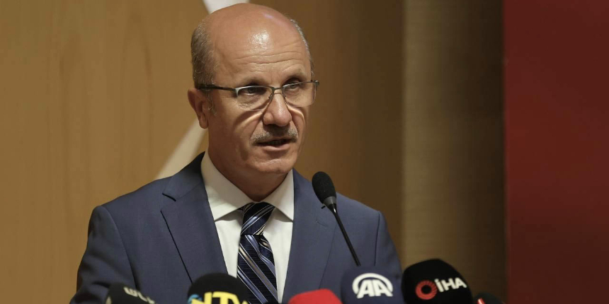 YÖK Başkanı Özvar: Barajın kalkması hiç soru çözmeden okul kazanılması anlamına gelmiyor