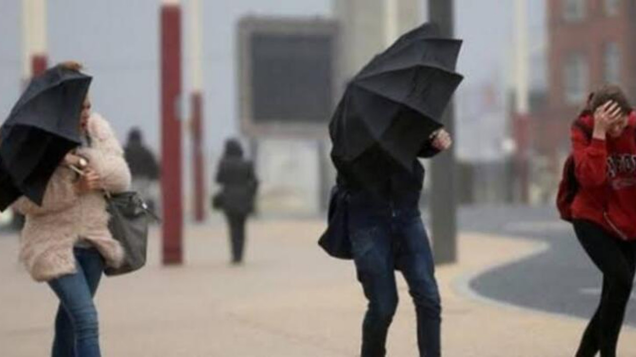 Meteoroloji saat verip uyardı: Öğleden sonra rüzgar geliyor!