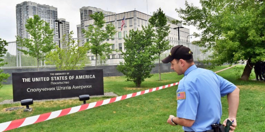 ABD, Kiev'deki elçilik operasyonunu Polonya sınırındaki Lviv'e taşıyor