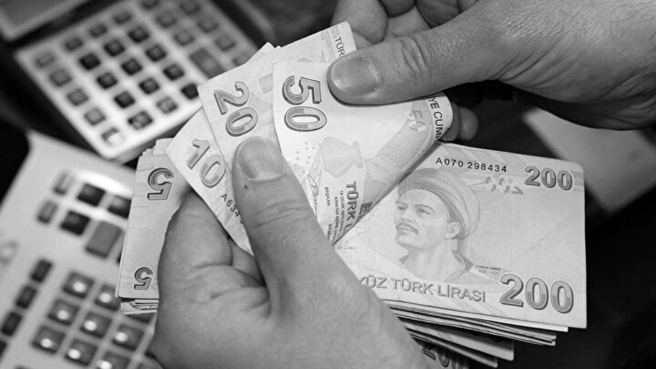 Emeklilere Müjde Gibi Haber Geldi! 5000 Lira Destek Ödemesi Başladı! Hemen Başvurun