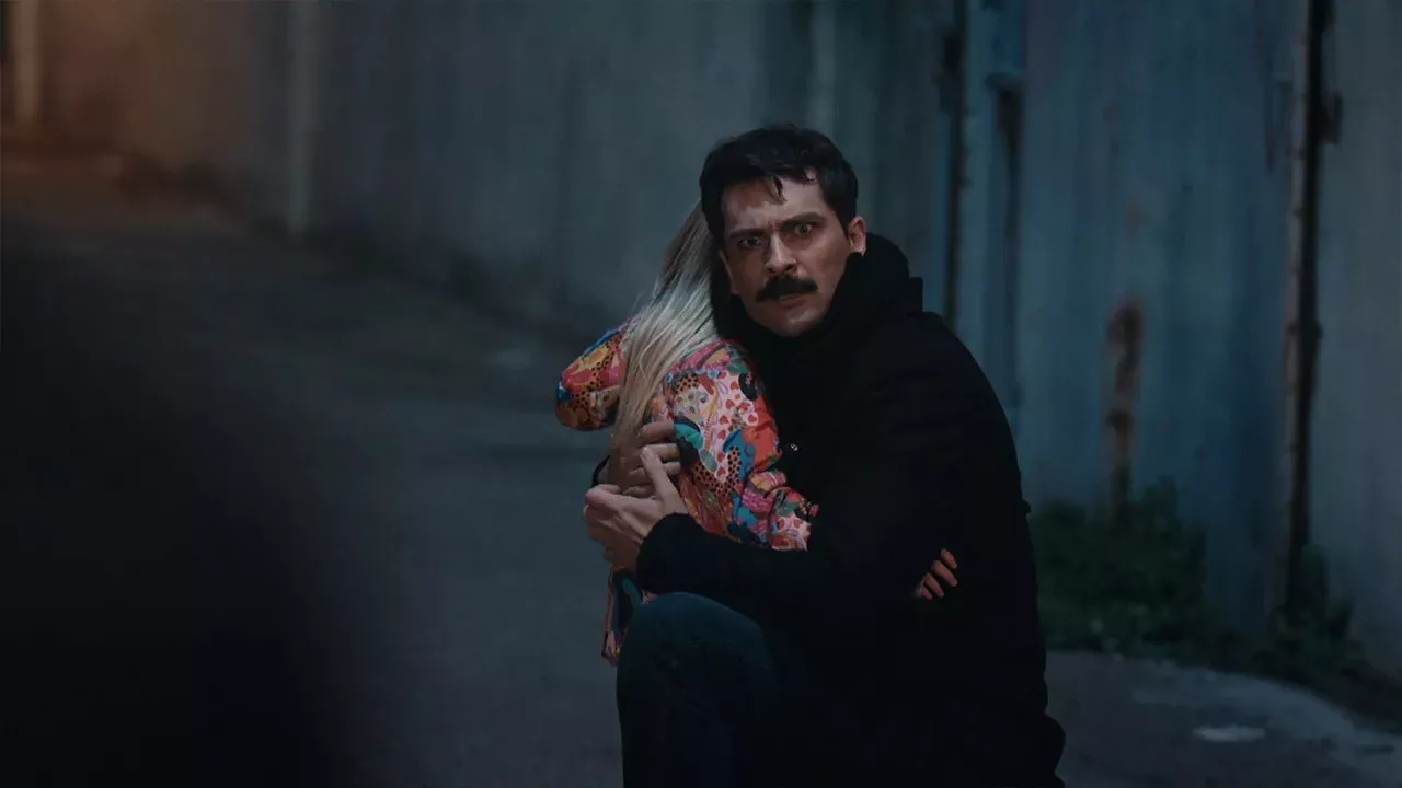 Ünlü Aktör Mahkum Dizisine Geliyor! Mahkum'da Sinyor Karakterine Hayat Verecek!