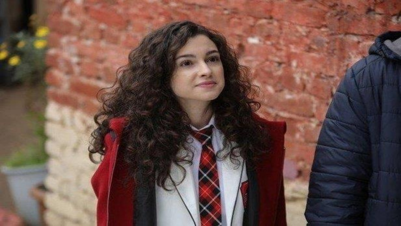 Kardeşlerim Asiye 'Yetenek Küpü' Olduğunu Gösterdi! Son Paylaşımı Milyonlarca Beğeni aldı