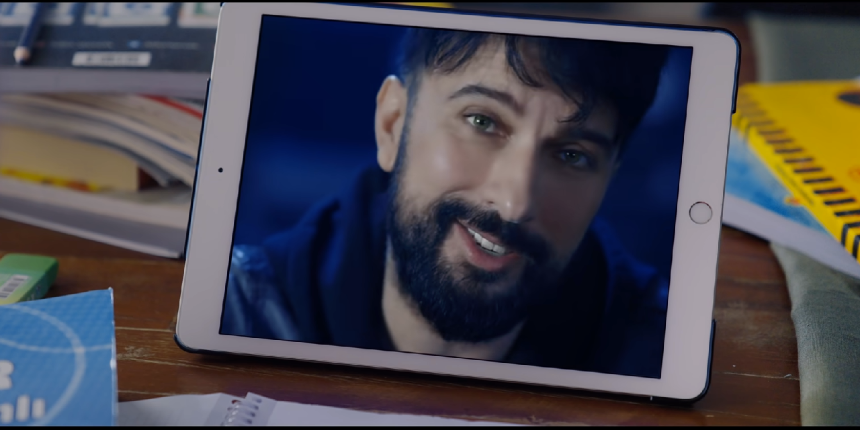 Geççek şarkısını siyasete malzeme yapmak isteyen muhalefet, Tarkan'ı hedef tahtasına oturttu