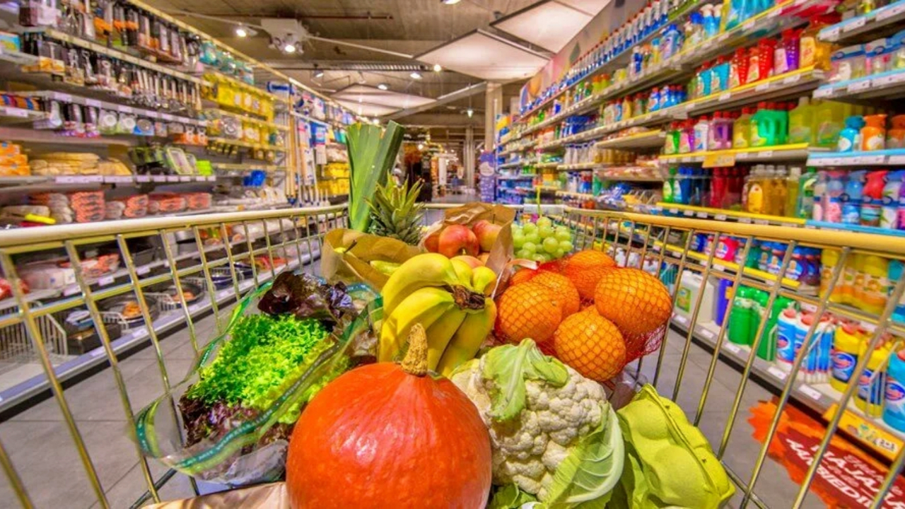 Ticaret Bakanlığı'ndan indirimli mallarla ilgili önemli karar!