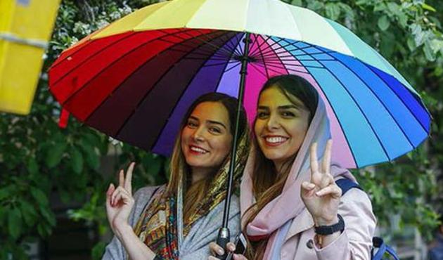 İzmir'de sandık günü! Yüzde 95 katılım...