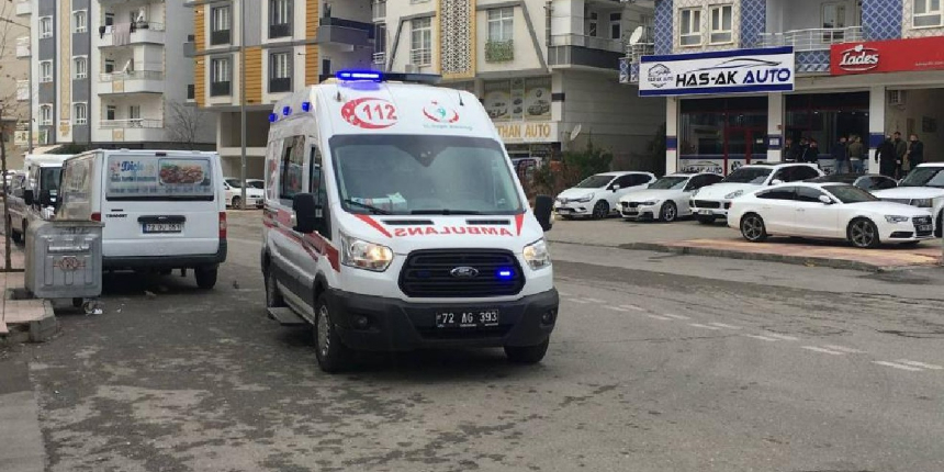 Evde yangın çıktı: 2’si çocuk 6 kişi hastanelik oldu!