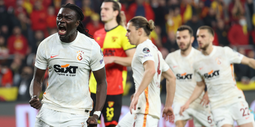 Bafetimbi Gomis, Galatasaray'ı ipten  aldı! Cim Bom, Göztepe deplasmanında galip...