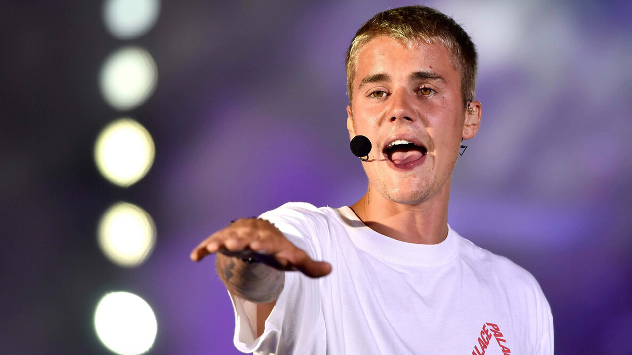 Koronavirüse yakalanan Justin Bieber konserini iptal etmek zorunda kaldı