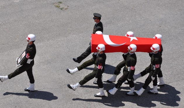 Hakkari'den acı haber, 1 asker şehit...