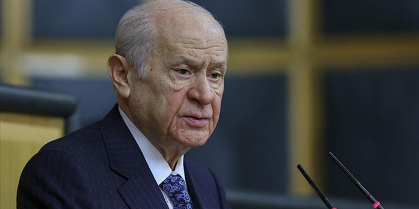 Bahçeli'den 'Geççek' siyaseti yapanlara tepki: Tarkan'dan zilletin Tarzan'ı çıkartılamaz!