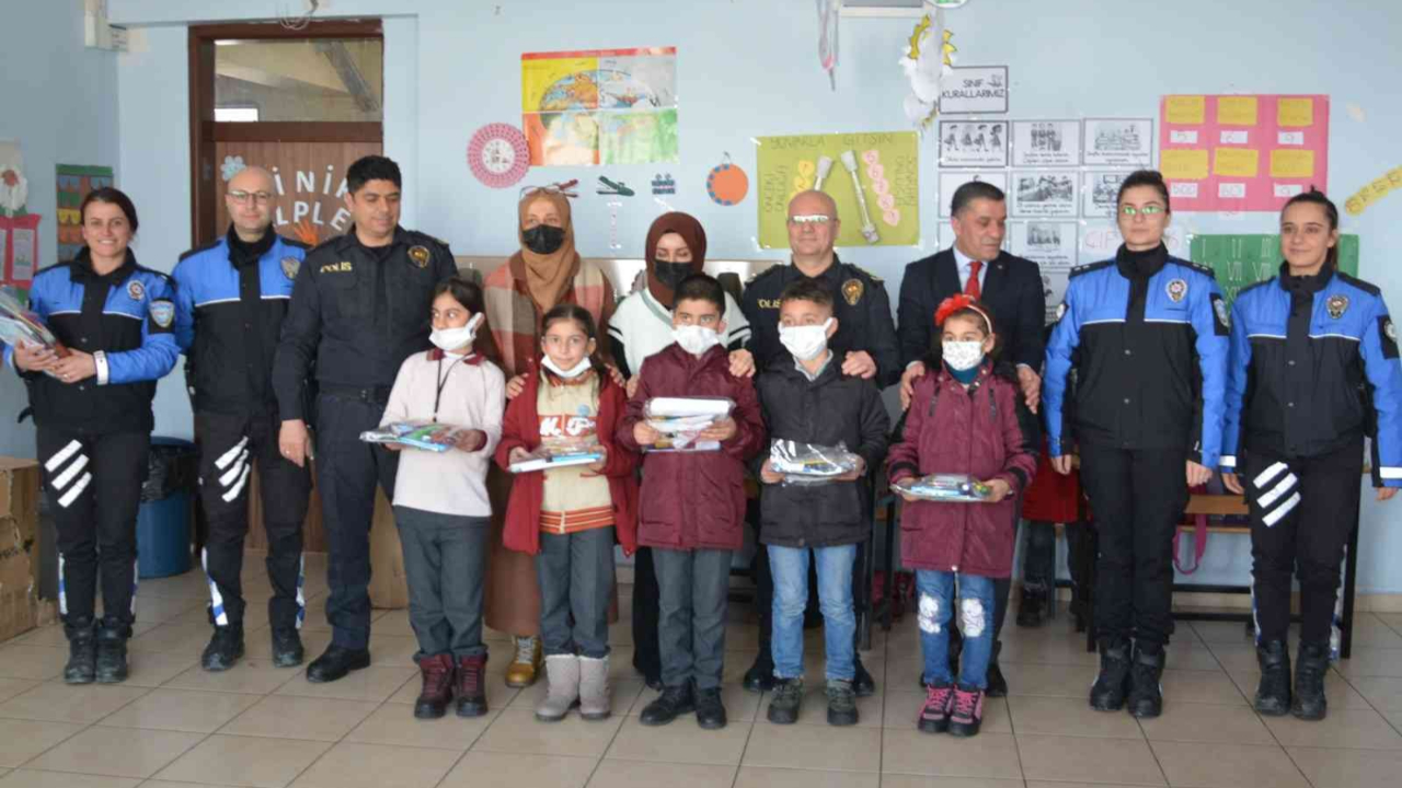 Eğitime büyük önem veren Hakkari polisi