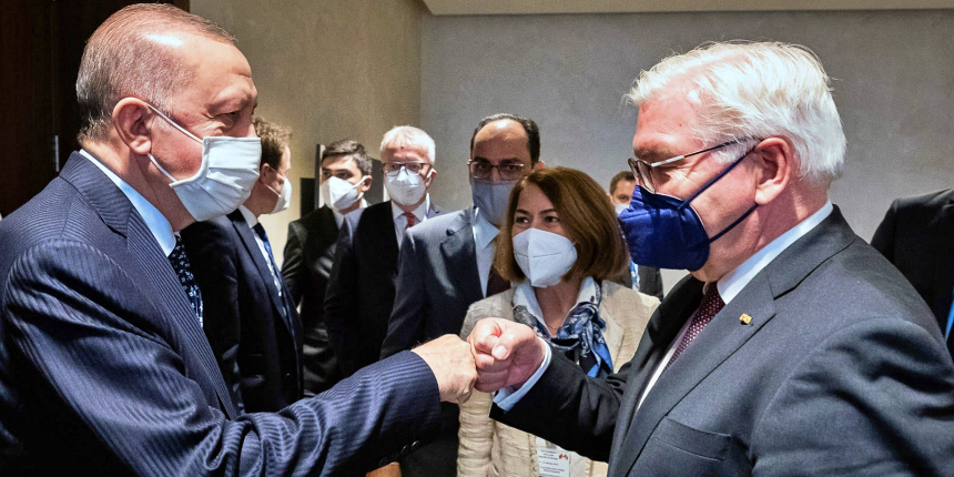 Cumhurbaşkanı Erdoğan, Alman mevkidaşıyla 'Senegal'de' görüştü!