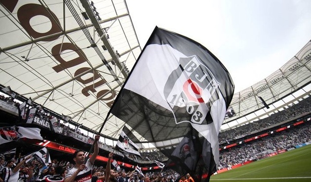 Beşiktaş, o kulübü alıyor!