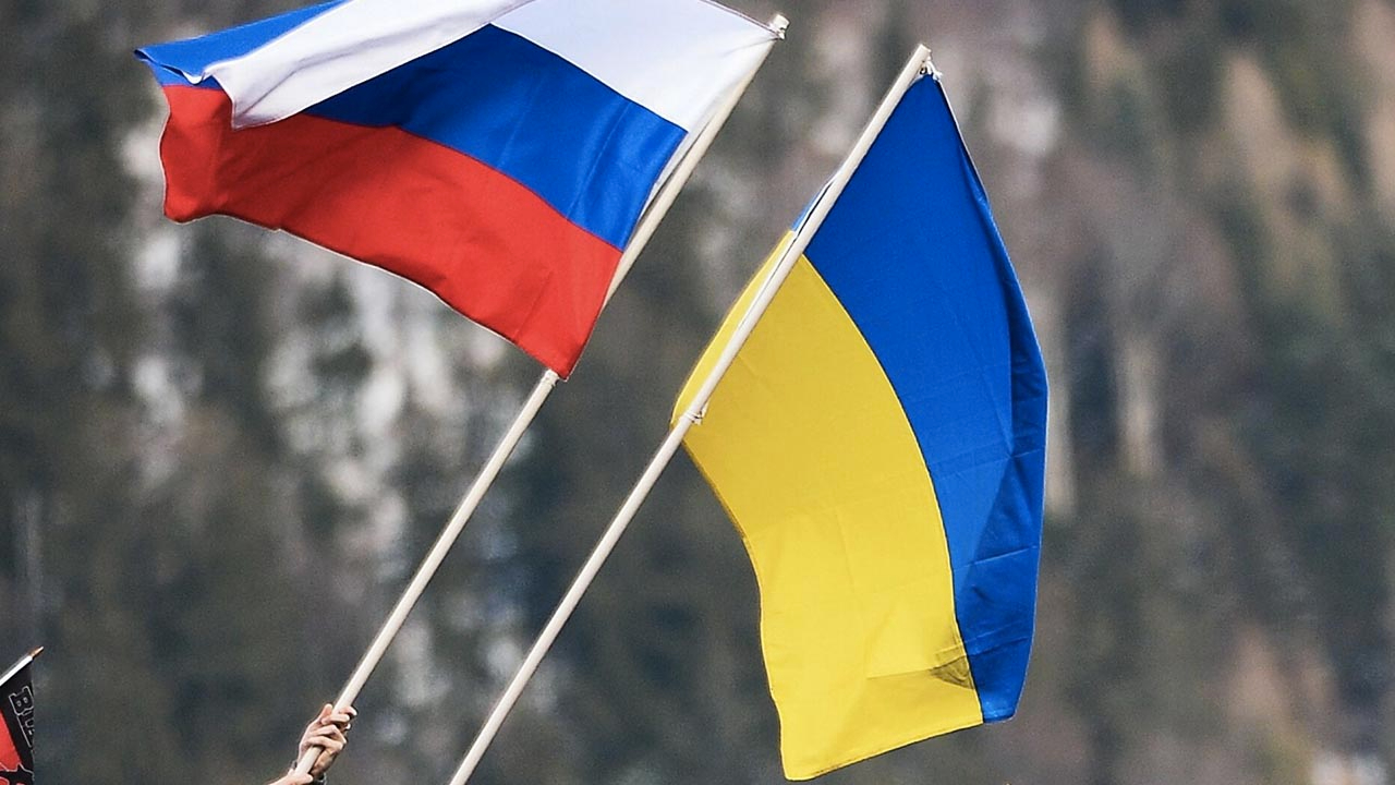 Ukrayna, Rusya ile ilişkilerini kesti
