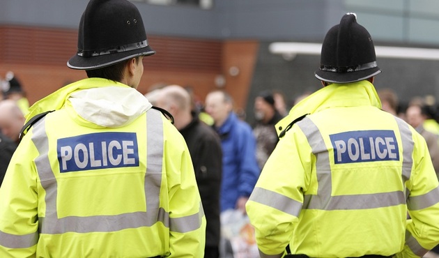 İngiltere diken üstünde: Bu kez Londra'da bomba alarmı!