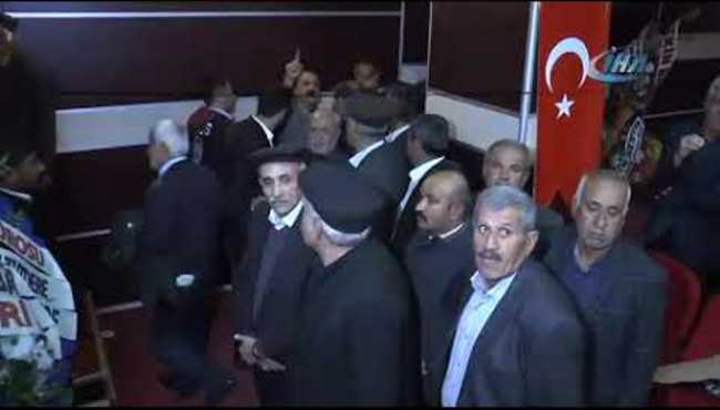 CHP Kongresi'nde eski başkan yeni başkana saldırdı!