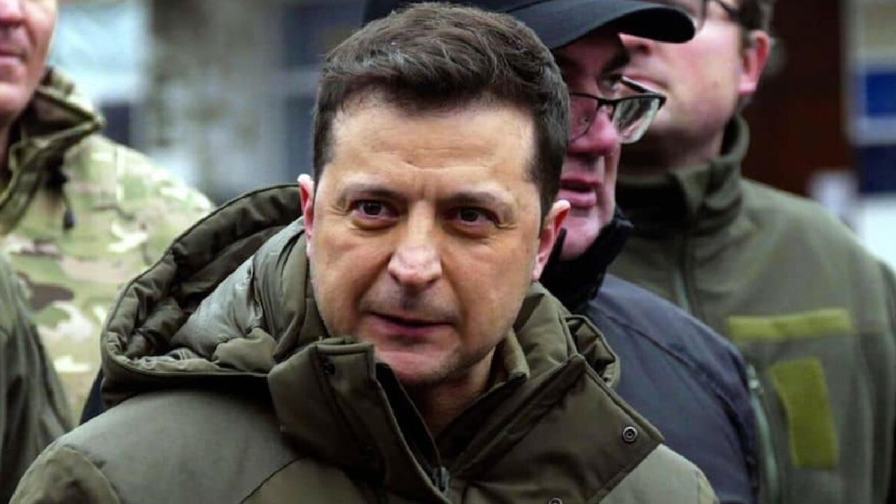 Zelenskiy: Rus sabotaj grupları Kiev'e girdi, beni bir numaralı hedef olarak belirlediler