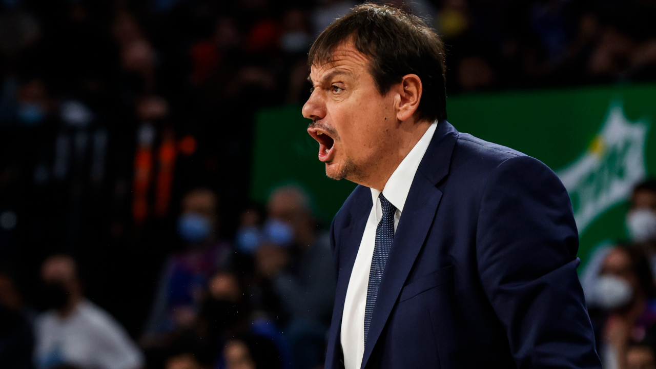 Ergin Ataman: Masum insanların, çocukların ölüyor olması kabul edilemez